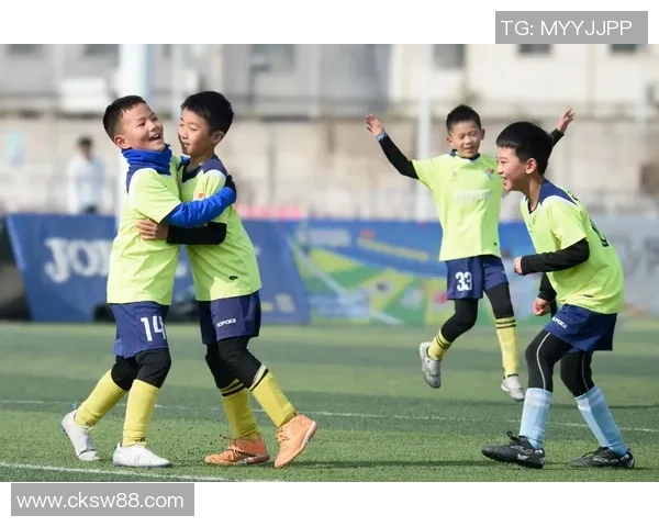 武汉少年足球明星的崛起与未来发展潜力探讨